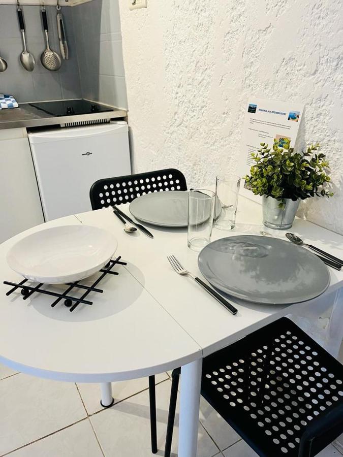 Studio En Duplex La Roquebrussanne Exteriér fotografie