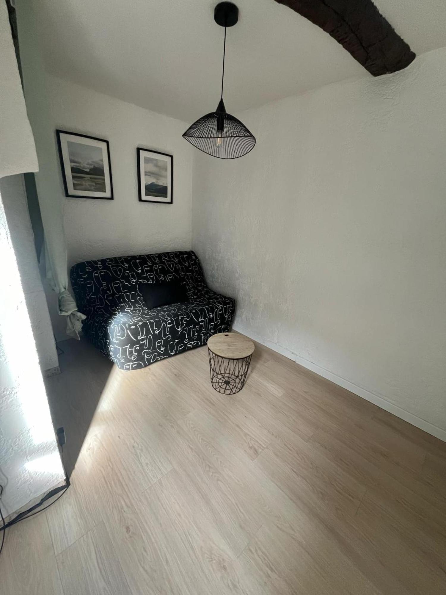 Studio En Duplex La Roquebrussanne Exteriér fotografie
